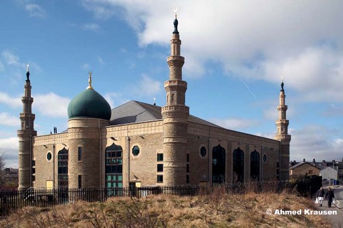 Une mosquée britannique ouvre ses portes pour combattre les préjugés